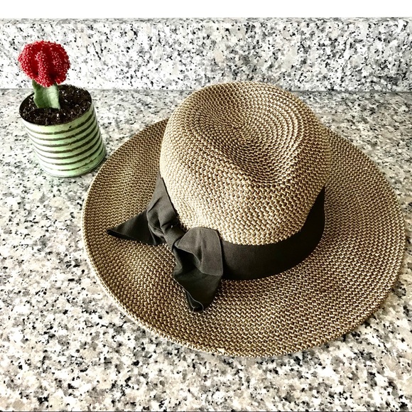nine west straw hat